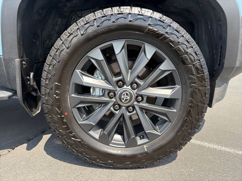 Used 2025 Toyota Land Cruiser w/ Premium Package AWD/4WD image 30