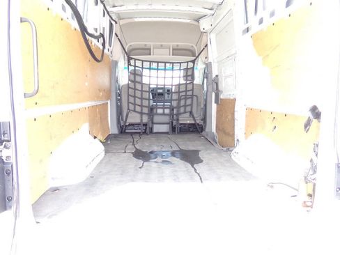 Used 2016 Nissan NV 2500 SL w/ Technology Package image 18