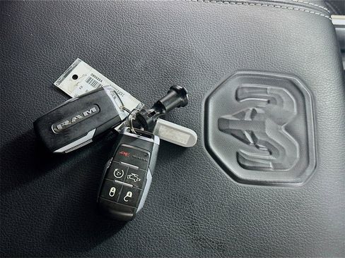Used 2022 RAM 2500 Laramie image 35