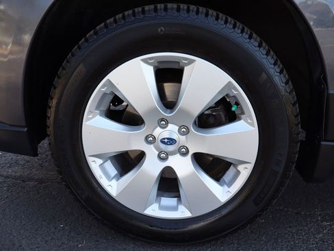 Used 2012 Subaru Outback 2.5i Limited w/ Moonroof Pkg image 42