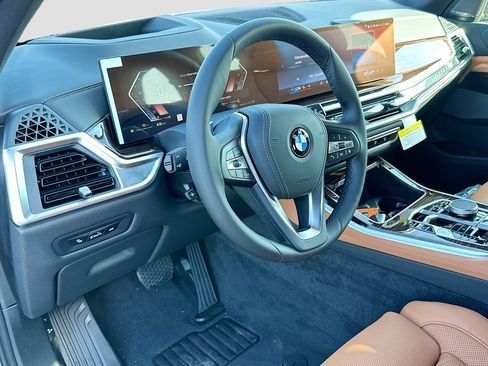 New 2026 BMW X5 sDrive40i w/ Premium Package image 7