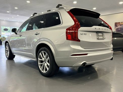 Used 2019 Volvo XC90 T5 Momentum FWD image 5