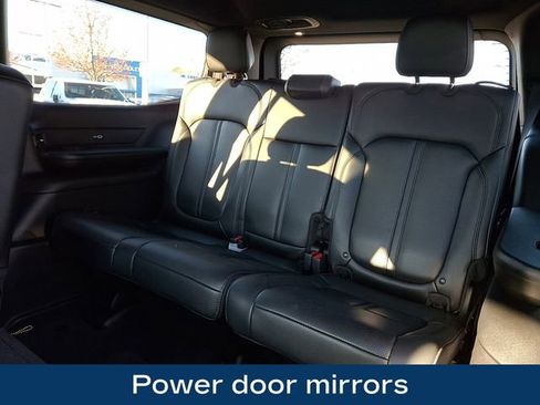 Used 2022 Jeep Wagoneer Series I image 15