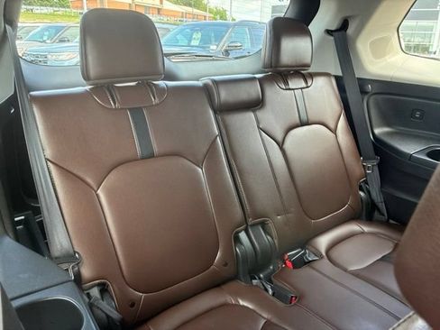 Used 2025 Honda Pilot Elite image 28