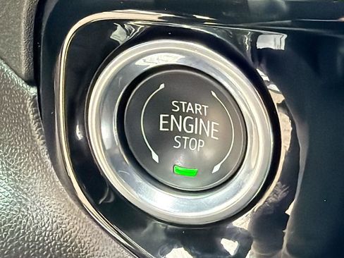 Used 2025 GMC Sierra 1500 Elevation w/ Elevation Premium Package image 34