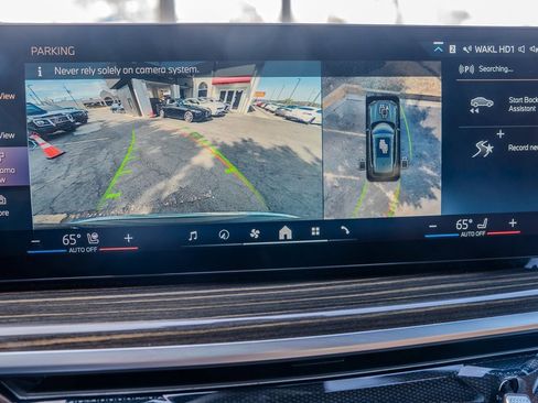 Used 2025 BMW X5 xDrive40i w/ Premium Package image 9