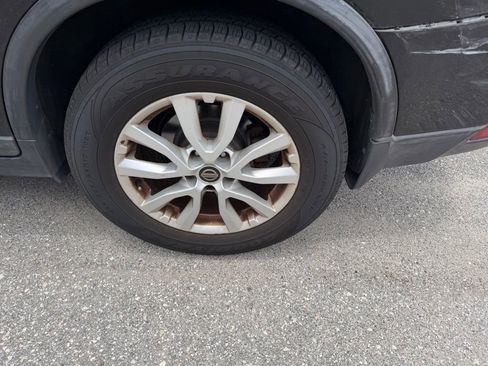 Used 2019 Nissan Rogue SV FWD image 10