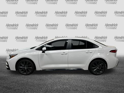Used 2026 Toyota Corolla SE FWD image 7