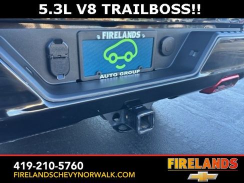 Certified 2024 Chevrolet Silverado 1500 Custom Trail Boss w/ Dark Appearance Package image 27