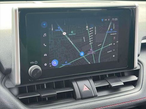 Used 2023 Toyota RAV4 SE image 28