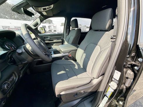 New 2026 RAM 1500 Big Horn AWD/4WD image 29