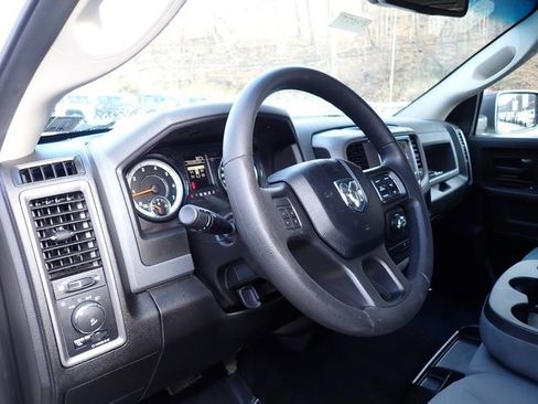 Used 2019 RAM 1500 Express image 14