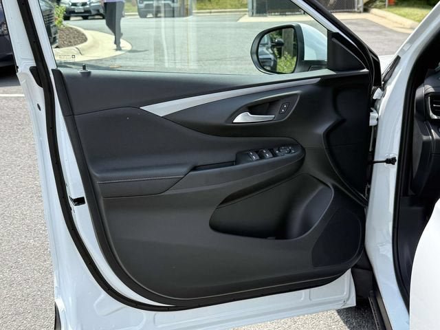 New 2026 Buick Envista Sport Touring w/ Convenience I Package FWD image 9