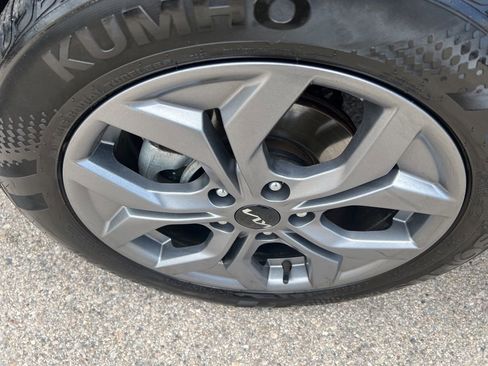 Certified 2024 Kia Seltos S FWD image 45