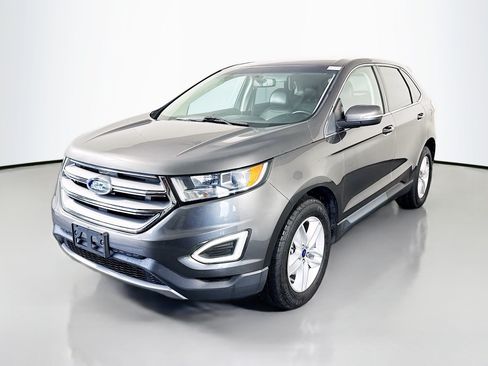 Used 2017 Ford Edge SEL w/ Equipment Group 201A FWD image 4