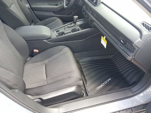 New 2025 Honda Accord SE image 27