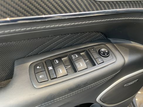 Used 2021 Jeep Grand Cherokee SRT AWD/4WD image 17