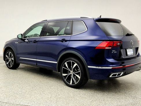 Used 2024 Volkswagen Tiguan SEL R-Line w/ MDO Package, Two-Row image 7