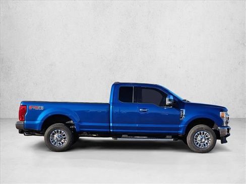 Used 2022 Ford F350 XLT w/ XLT Premium Package image 4