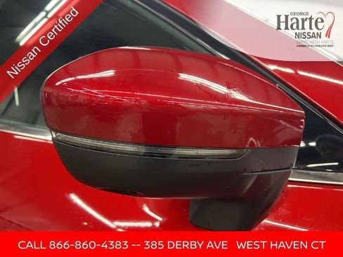 Certified 2022 Nissan Pathfinder SL image 10