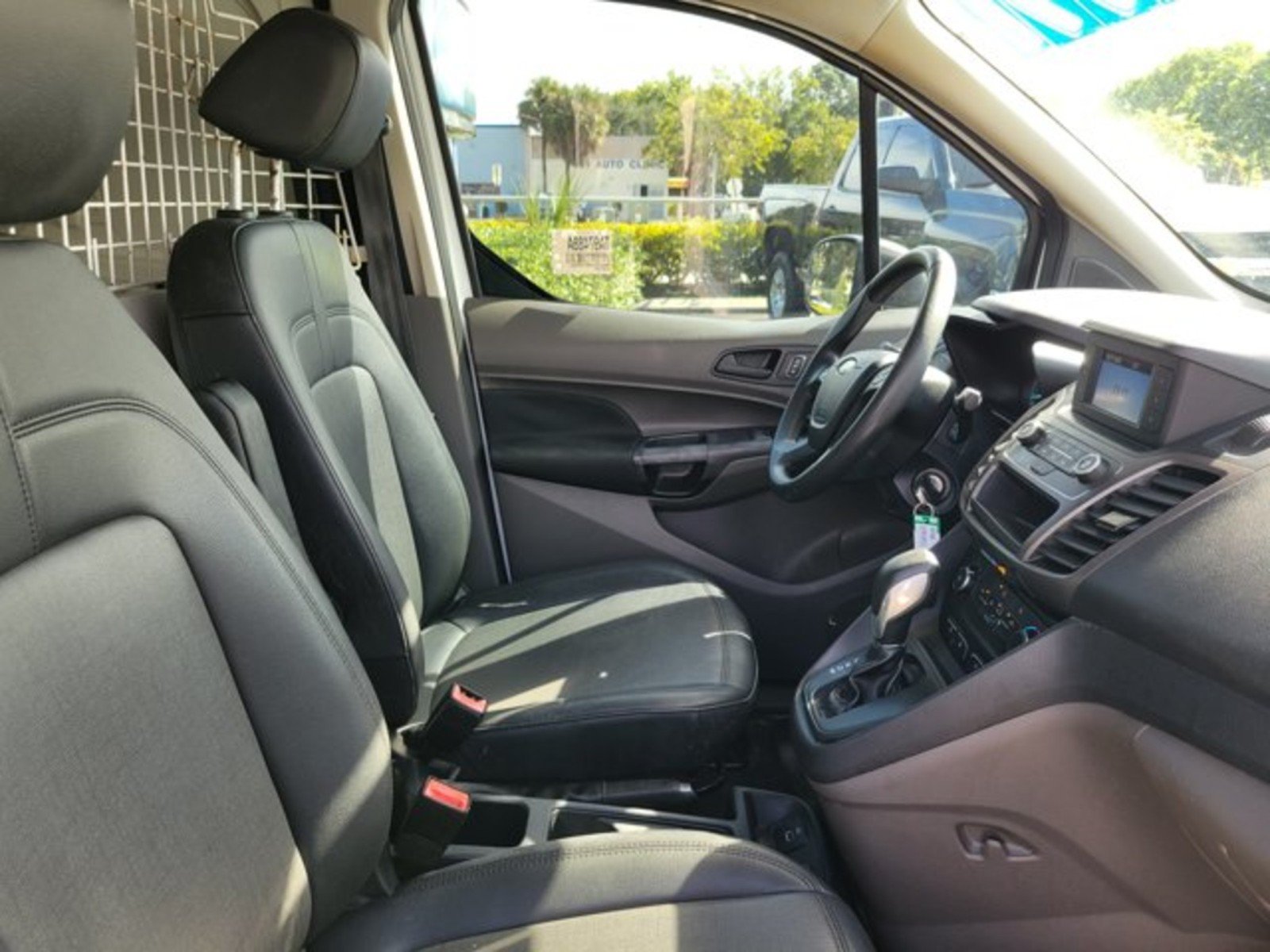 Used 2022 Ford Transit Connect XL FWD image 31
