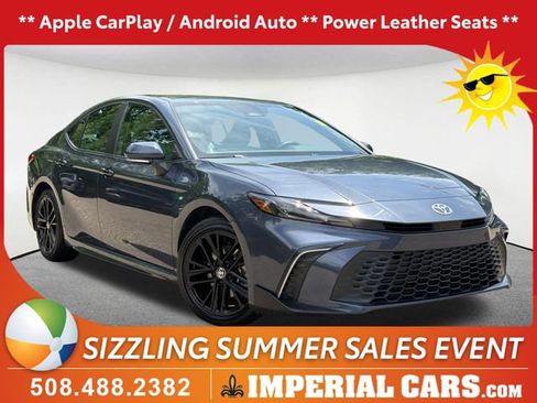 Used 2026 Toyota Camry SE w/ Convenience Package FWD image 1