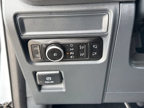 Used 2025 Ford F150 XLT w/ Equipment Group 302A MID AWD/4WD image 15