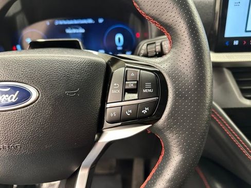 Used 2025 Ford Explorer ST-Line image 35
