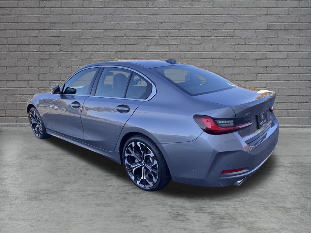 Used 2026 BMW 330i xDrive Sedan AWD/4WD image 5
