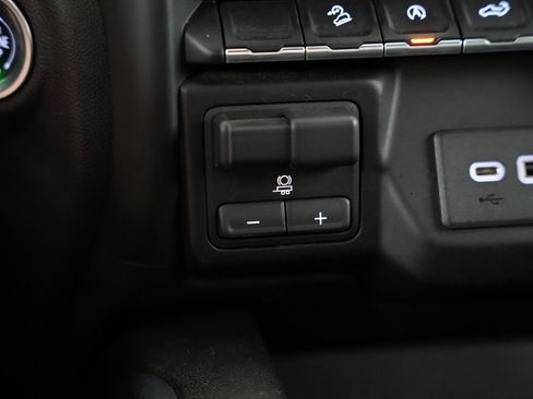 Used 2019 GMC Sierra 1500 AT4 image 28