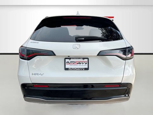 Used 2024 Honda HR-V EX-L image 6