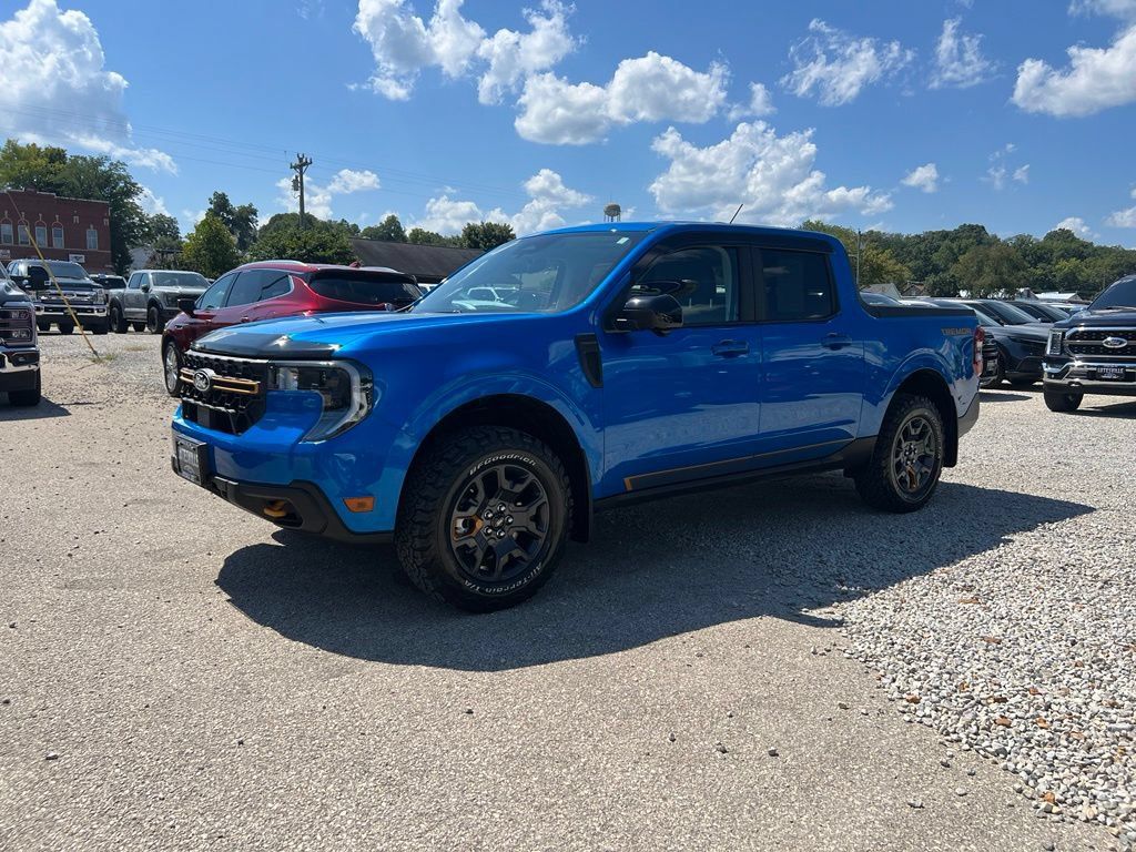 Used 2025 Ford Maverick Tremor AWD/4WD image 4