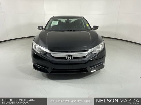 Used 2016 Honda Civic EX image 2