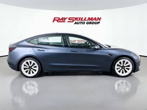 Used 2022 Tesla Model 3 Base image 8