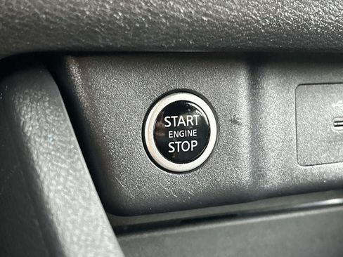 Certified 2023 Nissan Rogue SV AWD/4WD image 23