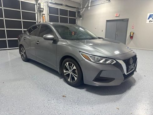 Used 2021 Nissan Sentra SV FWD image 3