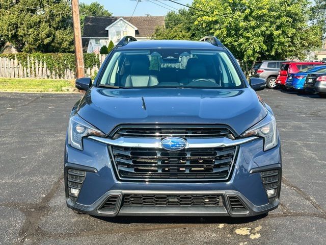 Used 2023 Subaru Ascent Limited AWD/4WD image 2