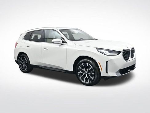 New 2026 BMW X3 xDrive30 w/ Convenience Package image 2