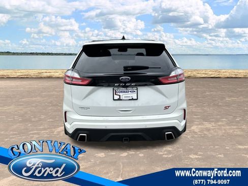 Used 2022 Ford Edge ST w/ Equipment Group 401A image 7