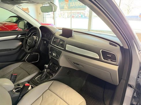 Used 2016 Audi Q3 2.0T Prestige image 45