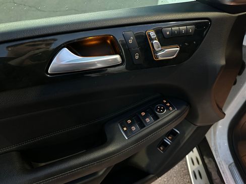 Certified 2019 Mercedes-Benz GLS 450 450 4MATIC image 15