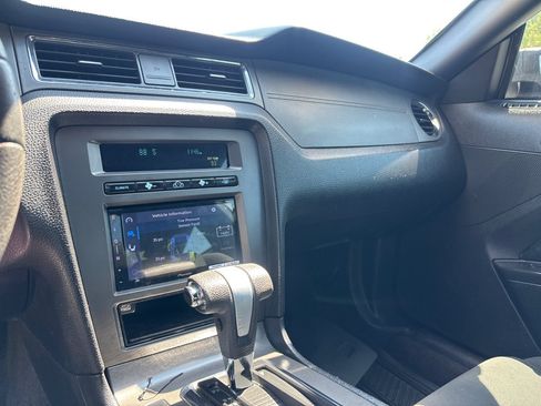 Used 2012 Ford Mustang Coupe RWD image 14