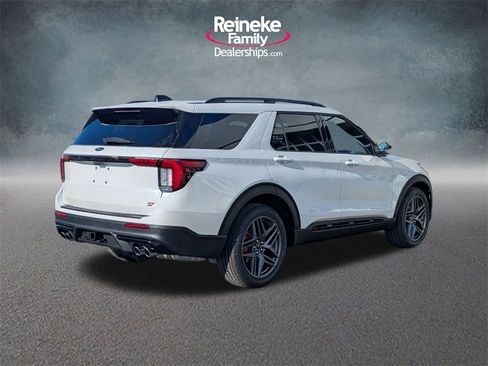 New 2026 Ford Explorer ST image 5