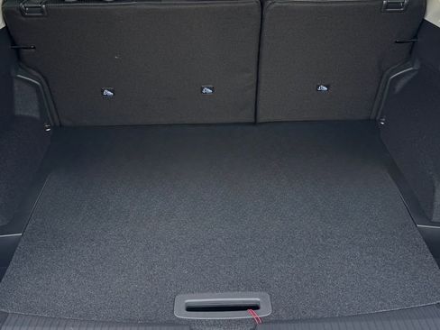 Certified 2026 Nissan Rogue SV AWD/4WD image 23