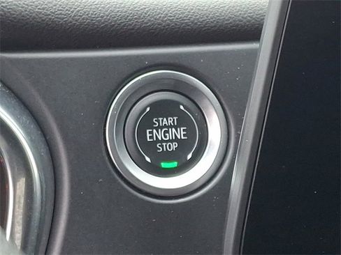 Used 2025 Chevrolet Blazer LT image 22