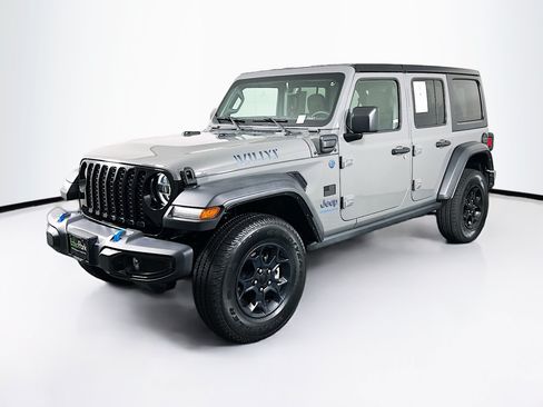 Used 2023 Jeep Wrangler Unlimited w/ 8.4" Radio Group AWD/4WD image 3