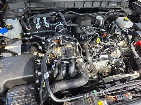 Used 2024 Ford Bronco Outer Banks AWD/4WD image 24