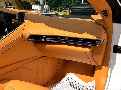 Used 2024 Chevrolet Corvette Stingray Premium Conv w/ Stealth Interior Trim Package RWD image 13