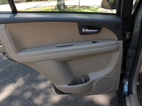 Used 2009 Suzuki SX4 Sedan FWD image 19