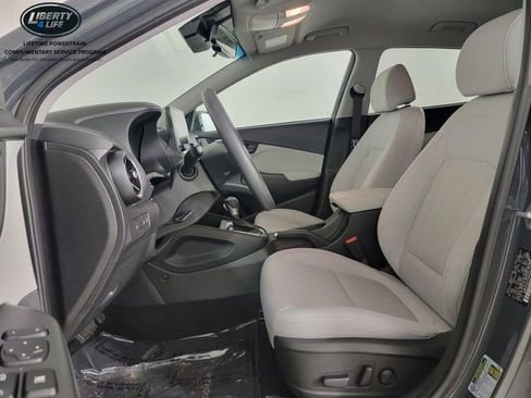 Used 2023 Hyundai Kona SEL AWD/4WD image 13